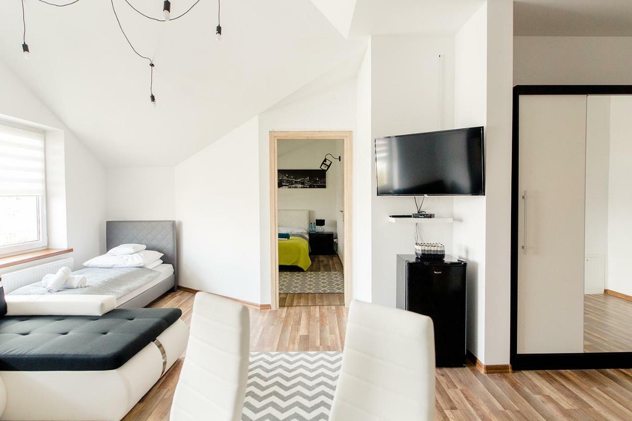 Apartament Warszawa Appartamento Mielec Esterno foto